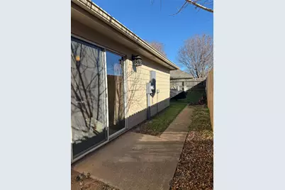 505 Maple Street #B, Aubrey, TX 76227 - Photo 12