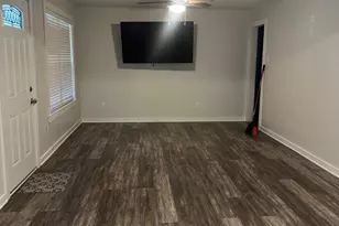 557 E Elm St, Canton, TX 75103 - Photo 6