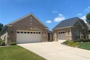 9921 Crestview Dr, Denton, TX 76207 - Photo 2