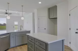 138 Zmolek Rd, Alma, TX 75119 - Photo 8