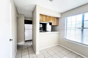 929 W Hickory St, Denton, TX 76201 - Photo 12