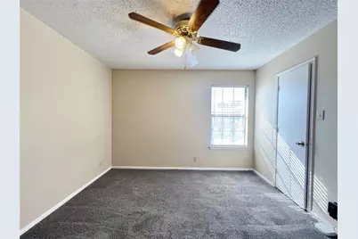 929 W Hickory Street #A15, Denton, TX 76201 - Photo 18