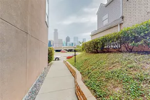 1010 Allen St, Dallas, TX 75204 - Photo 26