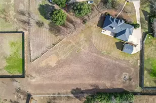 9 Maree Ct, Waxahachie, TX 75165 - Photo 32