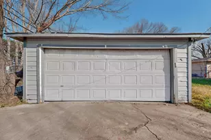 2321 Blyth Dr, Dallas, TX 75228 - Photo 18