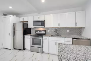 4327 Holland Ave, Dallas, TX 75219 - Photo 14