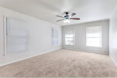 402 W Grauwyler Road, Irving, TX 75061 - Photo 16