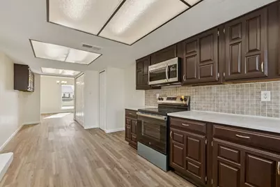 9305 Pollard Street, Rowlett, TX 75088 - Photo 8