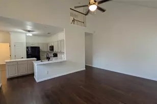 2313 Suntree Ln, Flower Mound, TX 75022 - Photo 2