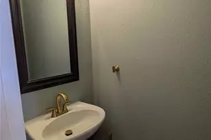 2313 Suntree Ln, Flower Mound, TX 75022 - Photo 10