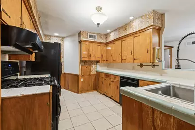 1618 Loree Drive, Dallas, TX 75228 - Photo 12