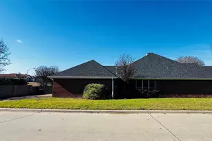 7313 Chambers Ln, Fort Worth, TX 76179 - Photo 24