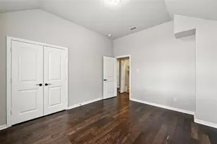 205 Corinna Ct, Hurst, TX 76053 - Photo 18