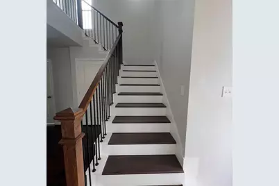 602 Sabine Avenue, Cleburne, TX 76031 - Photo 8