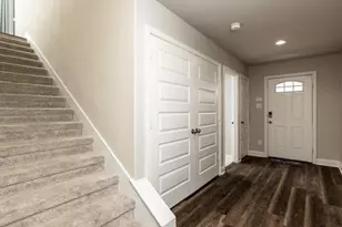 1939 Bel Air Dr, Arlington, TX 76010 - Photo 6