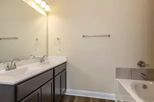 1939 Bel Air Dr, Arlington, TX 76010 - Photo 24