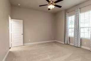 1939 Bel Air Dr, Arlington, TX 76010 - Photo 22