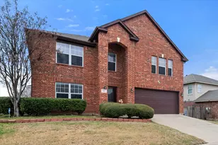 301 Heritage Dr, Crowley, TX 76036 - Photo 2