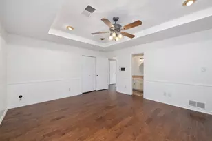 12317 Cross Creek Dr, Dallas, TX 75243 - Photo 10