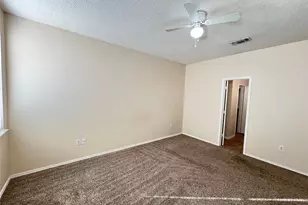 2416 Wildwood Ln, Denton, TX 76210 - Photo 10