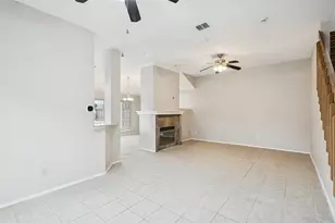 356 Arbor Ct, Euless, TX 76039 - Photo 4