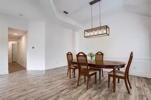 3306 Ashleaf Dr, Carrollton, TX 75007 - Photo 6