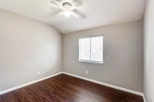 220 Stampede St, Waxahachie, TX 75165 - Photo 12