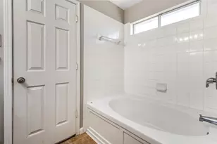 220 Stampede St, Waxahachie, TX 75165 - Photo 10