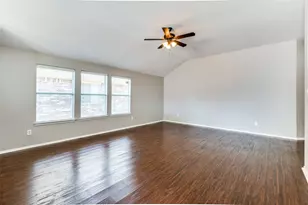 220 Stampede St, Waxahachie, TX 75165 - Photo 4