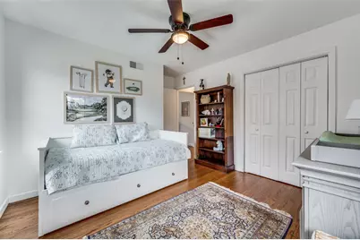 416 Lakeside Drive, Irving, TX 75062 - Photo 14