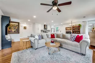 416 Lakeside Dr, Irving, TX 75062 - Photo 2