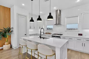 2557 Carmelita St, Dallas, TX 75212 - Photo 6