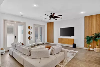 2557 Carmelita Street, Dallas, TX 75212 - Photo 24