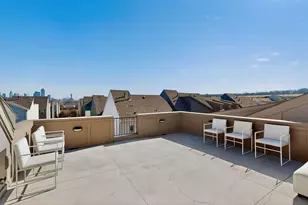 2557 Carmelita St, Dallas, TX 75212 - Photo 10