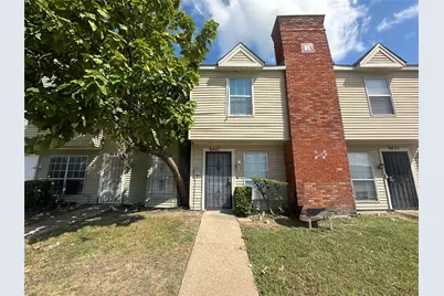 9447 Olde Towne Row, Dallas, TX 75227 - Photo 1