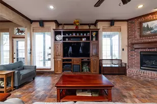 705 W Hill Dr, Aledo, TX 76008 - Photo 16