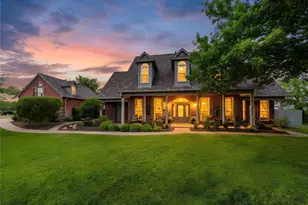 705 W Hill Dr, Aledo, TX 76008 - Photo 2