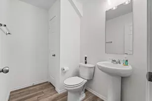 2017 Winding Crk Wy, Denton, TX 76208 - Photo 20