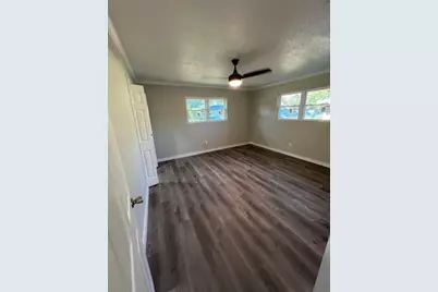 916 W Elizabeth Drive, Robinson, TX 76706 - Photo 14