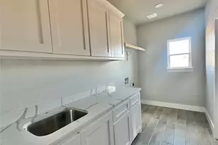 2008 Collin St, Weatherford, TX 76085 - Photo 8