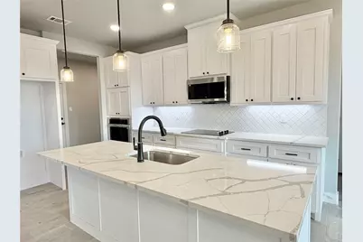 2008 Collin Street, Weatherford, TX 76085 - Photo 6