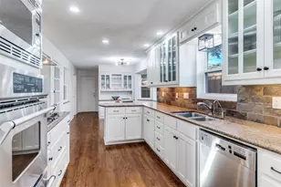 9446 Brentgate Dr, Dallas, TX 75238 - Photo 16