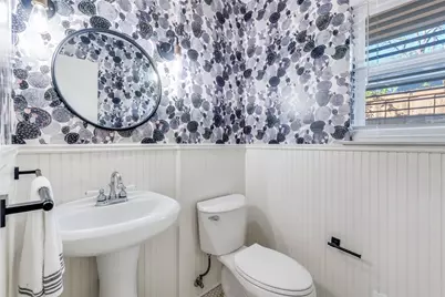 9446 Brentgate Drive, Dallas, TX 75238 - Photo 30