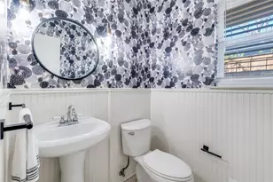 9446 Brentgate Dr, Dallas, TX 75238 - Photo 30