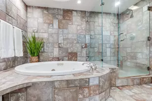 9446 Brentgate Dr, Dallas, TX 75238 - Photo 24