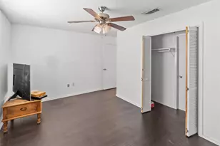 204 Thomas St, Joshua, TX 76058 - Photo 10