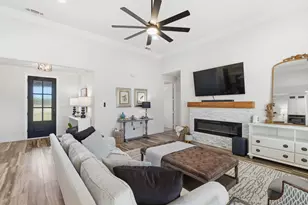 100 Buddy Ct, Millsap, TX 76066 - Photo 6