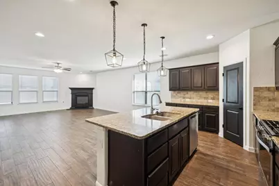 532 Redding Drive, Saginaw, TX 76131 - Photo 10