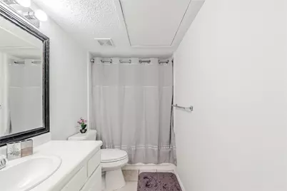 1902 Shorewood Drive, Grapevine, TX 76051 - Photo 28