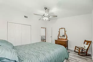 1902 Shorewood Dr, Grapevine, TX 76051 - Photo 26